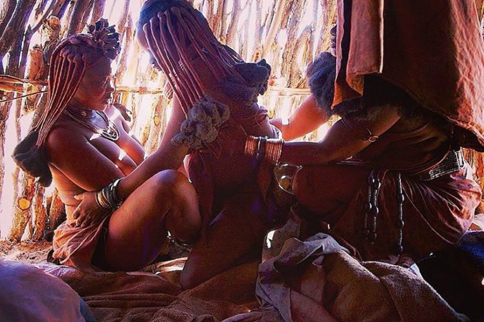 Фотография: Инициация, беременность, роды: фотопроект о женских обрядах диких племен №1 - BigPicture.ru