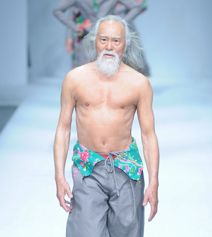 Фотография: 80-летний дедушка стал моделью, доказав, что возраст — это просто цифра №2 - BigPicture.ru
