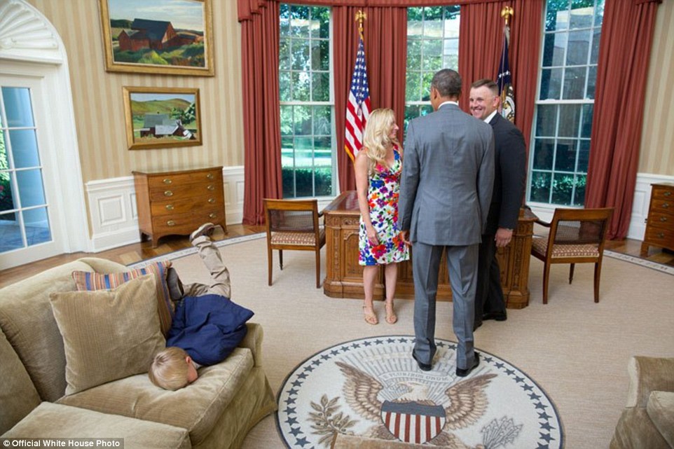 Фотография: 55 лучших фотографий президента США от личного фотографа Барака Обамы №43 - BigPicture.ru