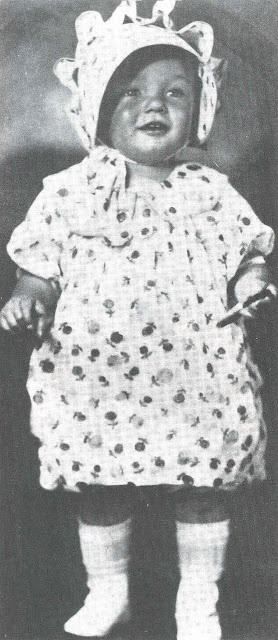 Фотография: 24 редких снимка маленькой Нормы Джин еще до того, как она стала Мэрилин Монро №6 - BigPicture.ru