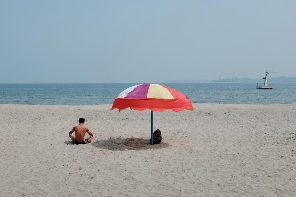 Фотография: Красочные фотографии непарадной стороны жизни в Северной Корее №7 - BigPicture.ru