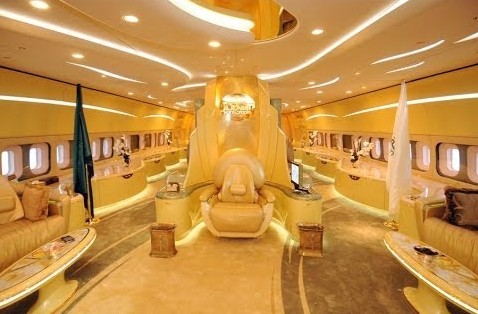 Фотография: 10 ну очень дорогих самолетов, которые могут себе позволить только миллиардеры №1 - BigPicture.ru