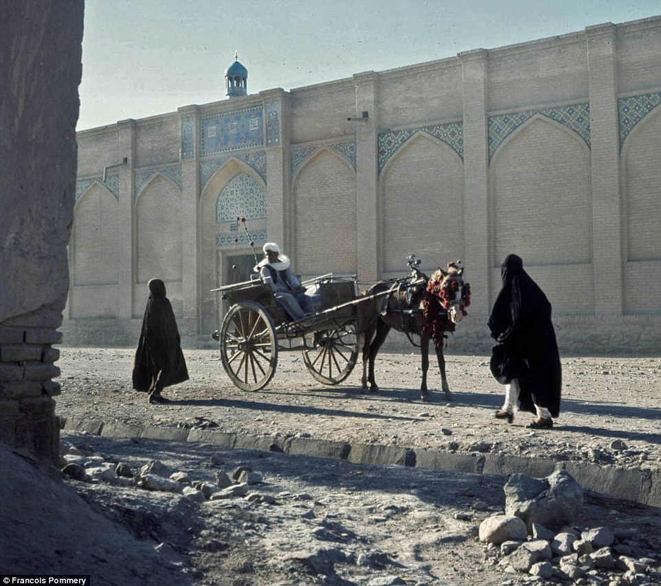 Фотография: Афганистан в 60-70-е годы на снимках французского фотографа №3 - BigPicture.ru