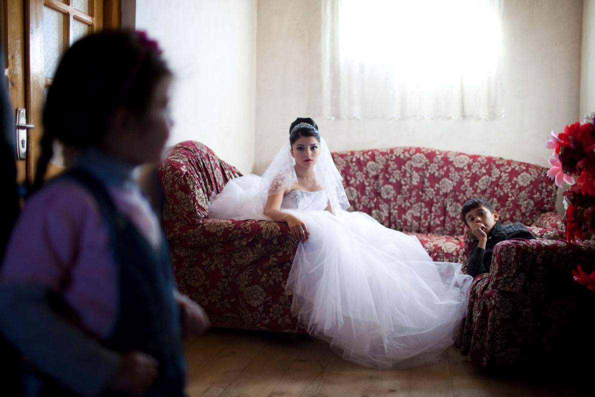 Фотография: Девочки на выданье: как живут несовершеннолетние невесты в Грузии №2 - BigPicture.ru