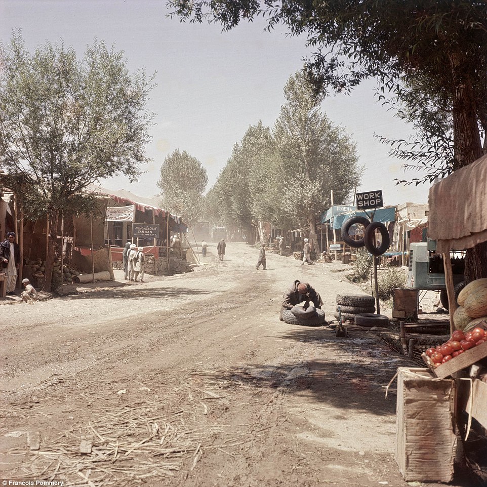 Фотография: Афганистан в 60-70-е годы на снимках французского фотографа №14 - BigPicture.ru