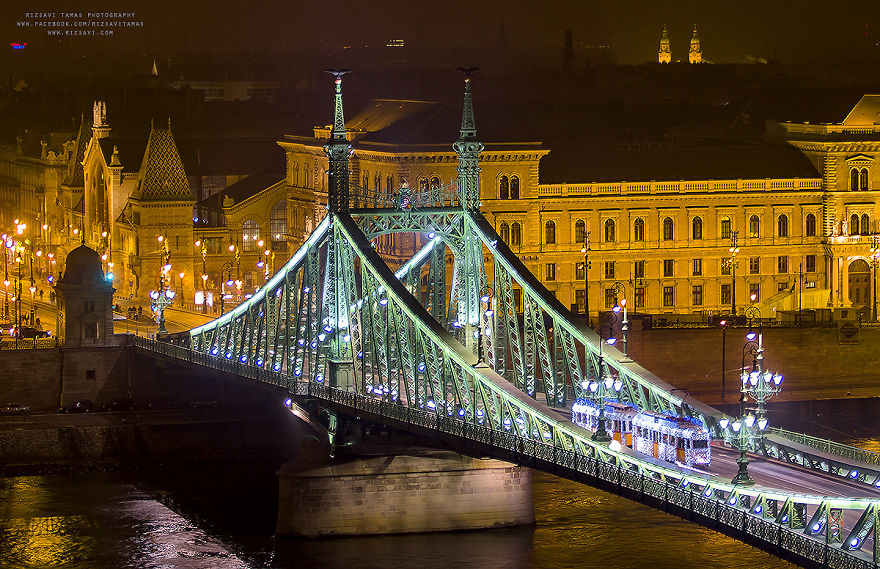Фотография: Магические фотографии Будапешта перед Рождеством №13 - BigPicture.ru