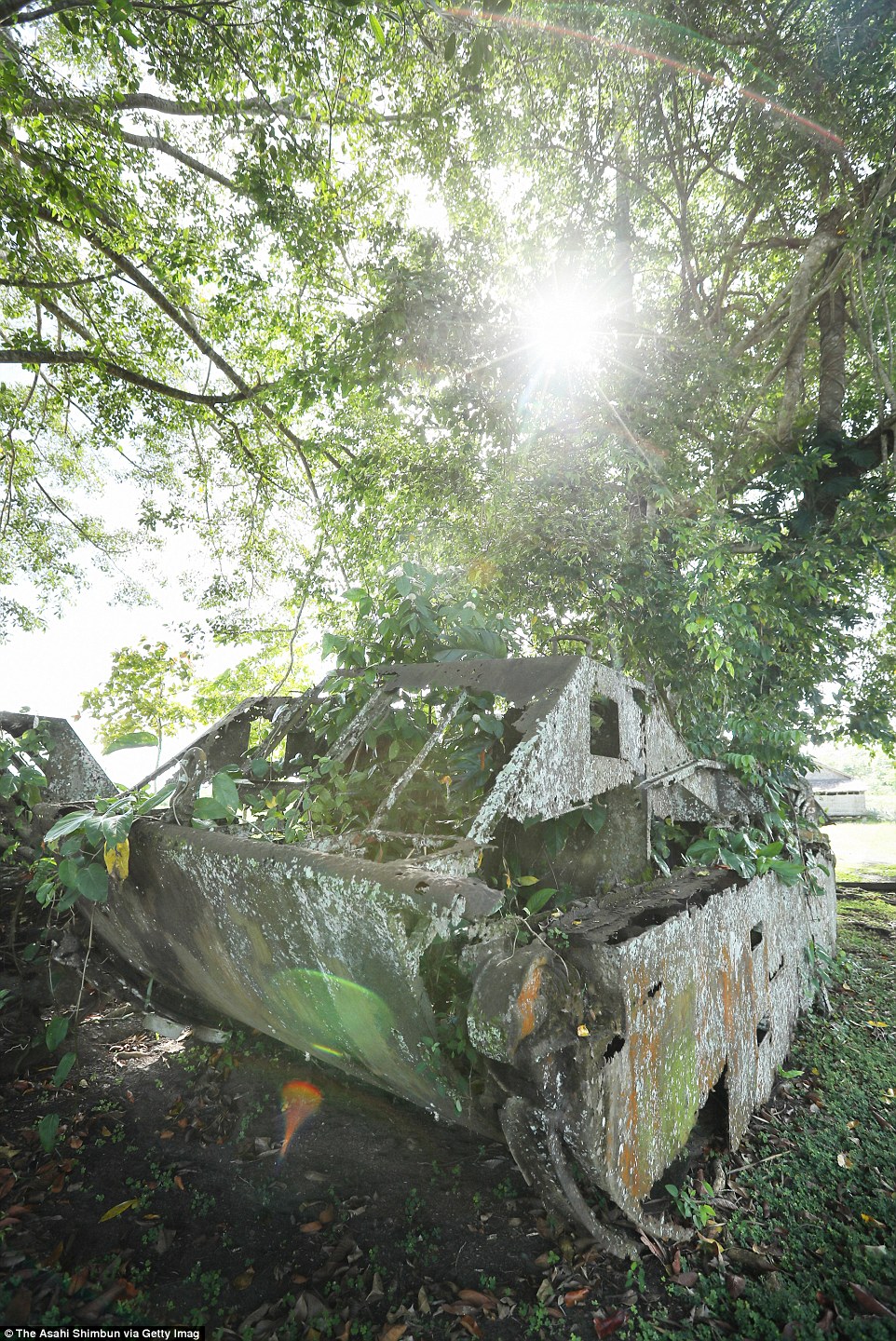 Фотография: Боевые машины Второй мировой, затерянные на далеких островах в Тихом океане №17 - BigPicture.ru