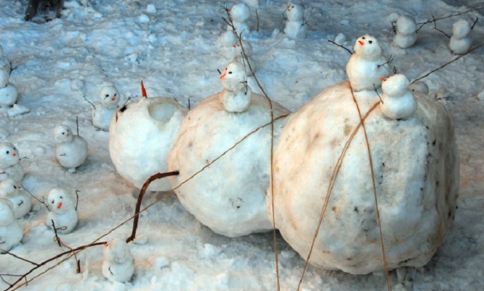 Фотография: Не все снеговики одинаково дружелюбны №6 - BigPicture.ru