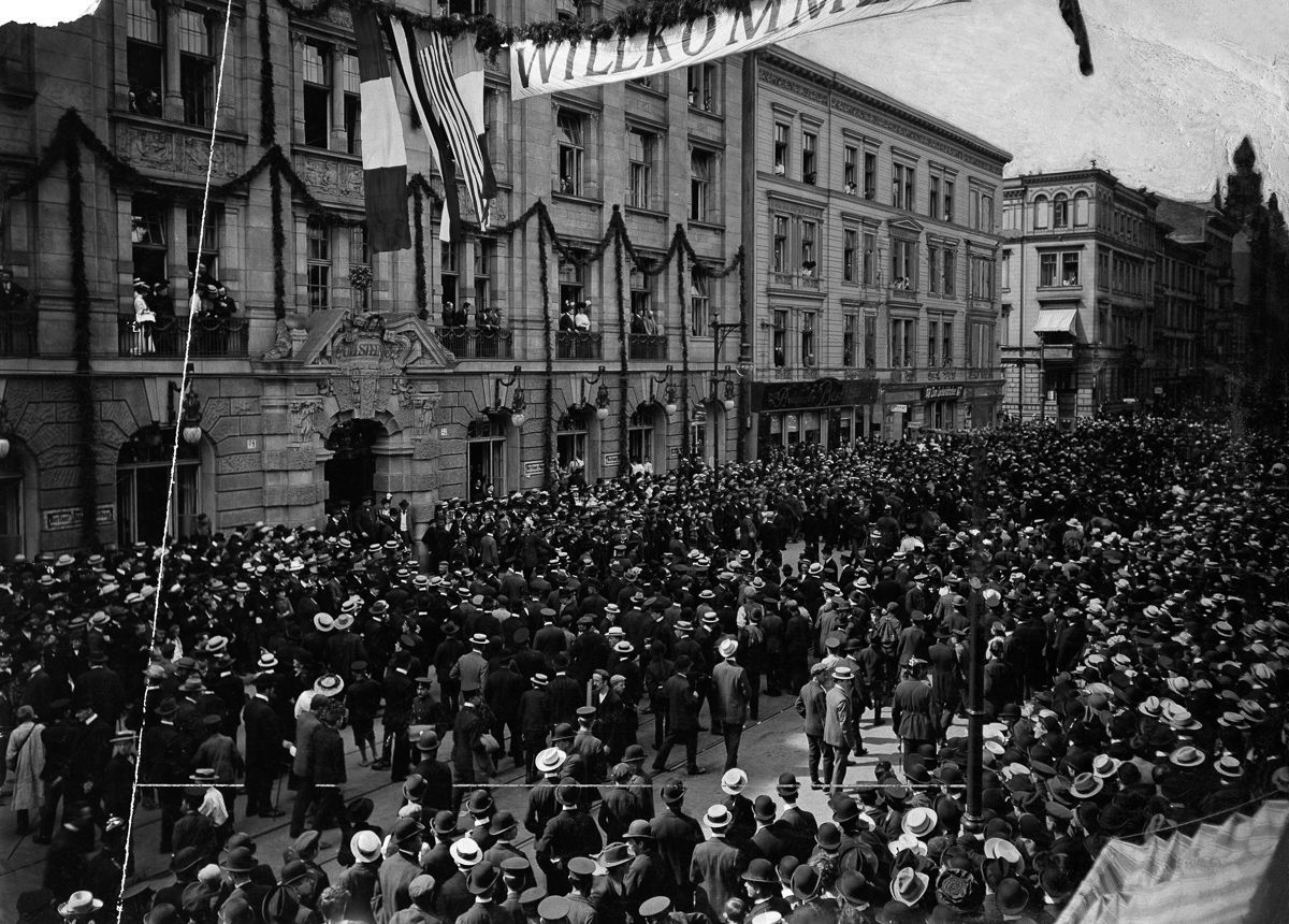 Фотография: Величайшая автогонка в истории: 20 тысяч километров на телегах с мотором №23 - BigPicture.ru