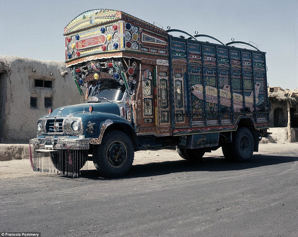 Фотография: Афганистан в 60-70-е годы на снимках французского фотографа №27 - BigPicture.ru