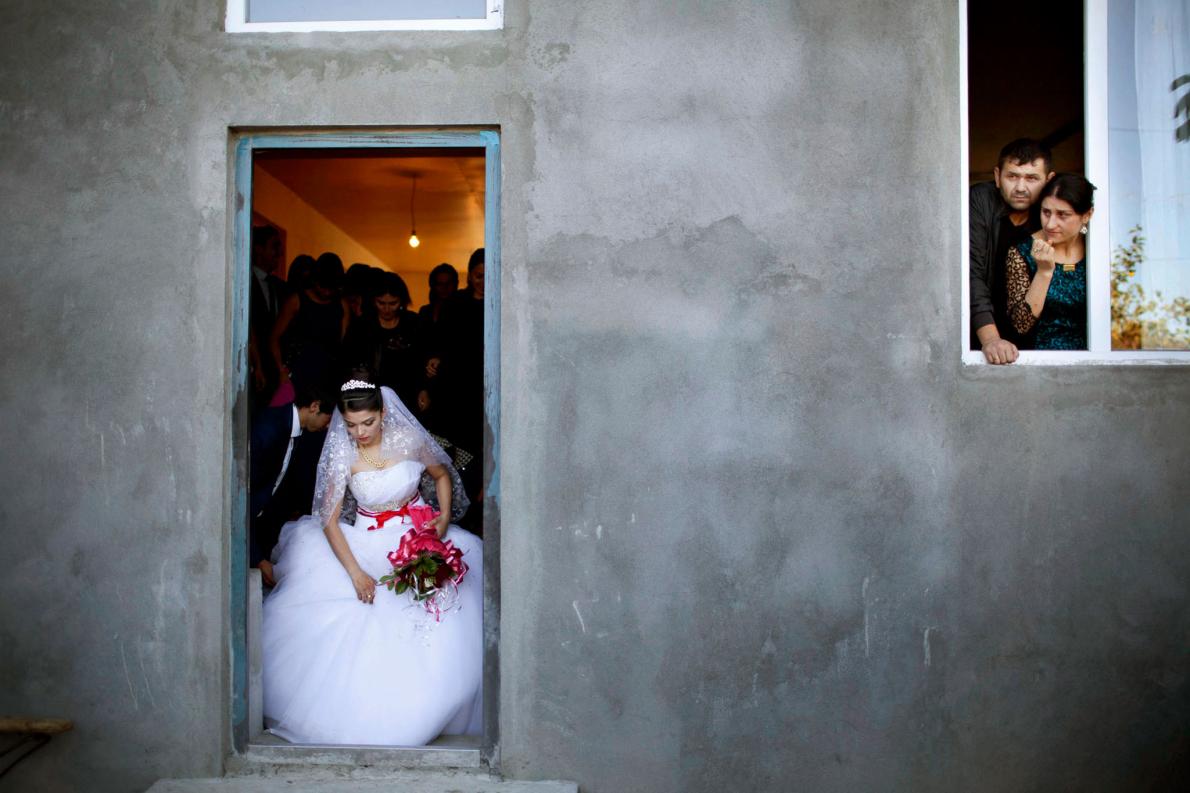 Фотография: Девочки на выданье: как живут несовершеннолетние невесты в Грузии №6 - BigPicture.ru