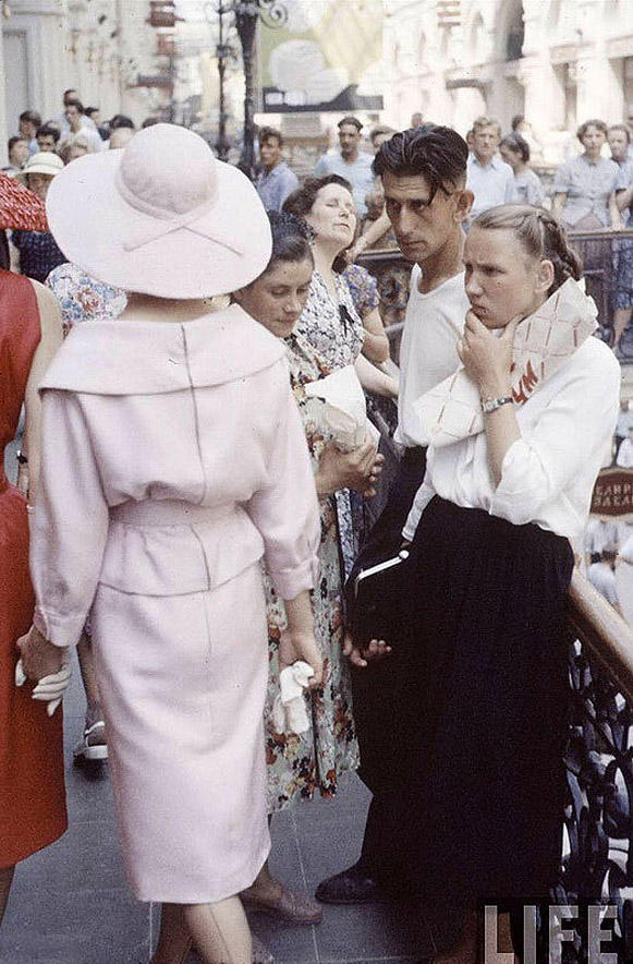 Фотография: Christian Dior: как прошел первый визит в Москву в 1959 году №8 - BigPicture.ru