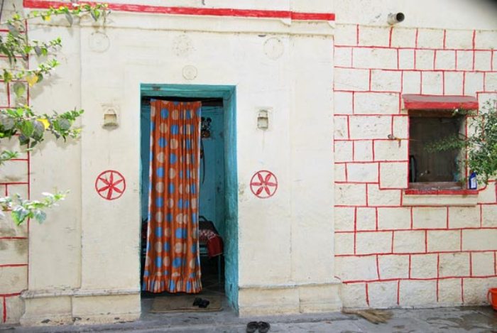 Фотография: Деревня без дверей. Почему почитатели бога Шани не боятся воров №3 - BigPicture.ru