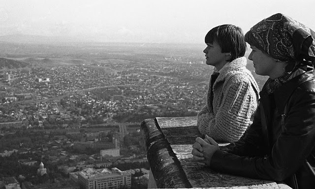 Фотография: Повседневная жизнь в советской Грузии 1976 года в фотографиях шведского фотографа №20 - BigPicture.ru