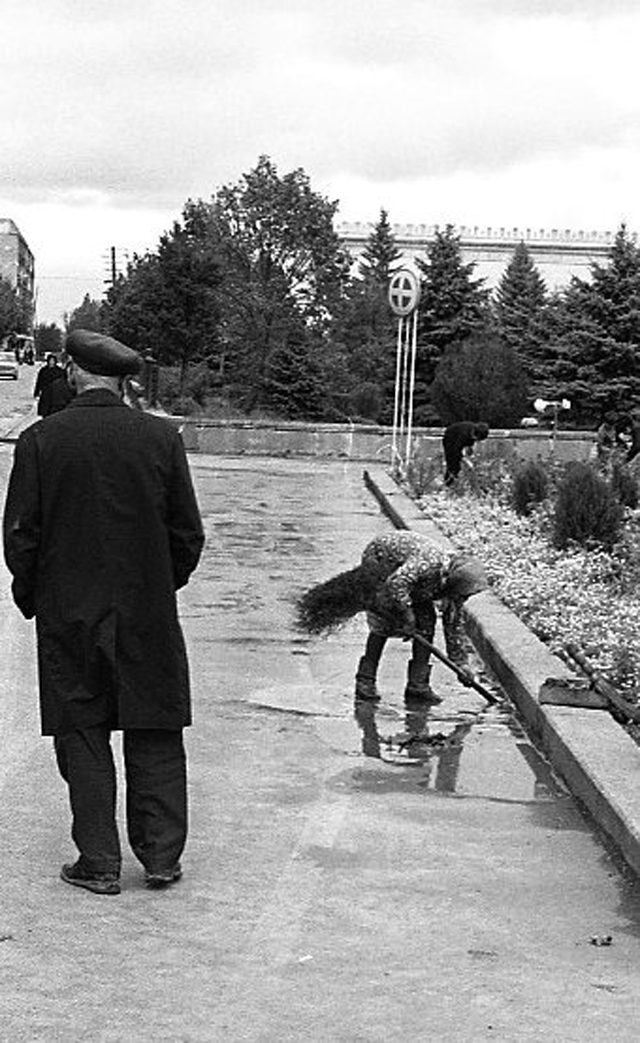 Фотография: Повседневная жизнь в советской Грузии 1976 года в фотографиях шведского фотографа №25 - BigPicture.ru