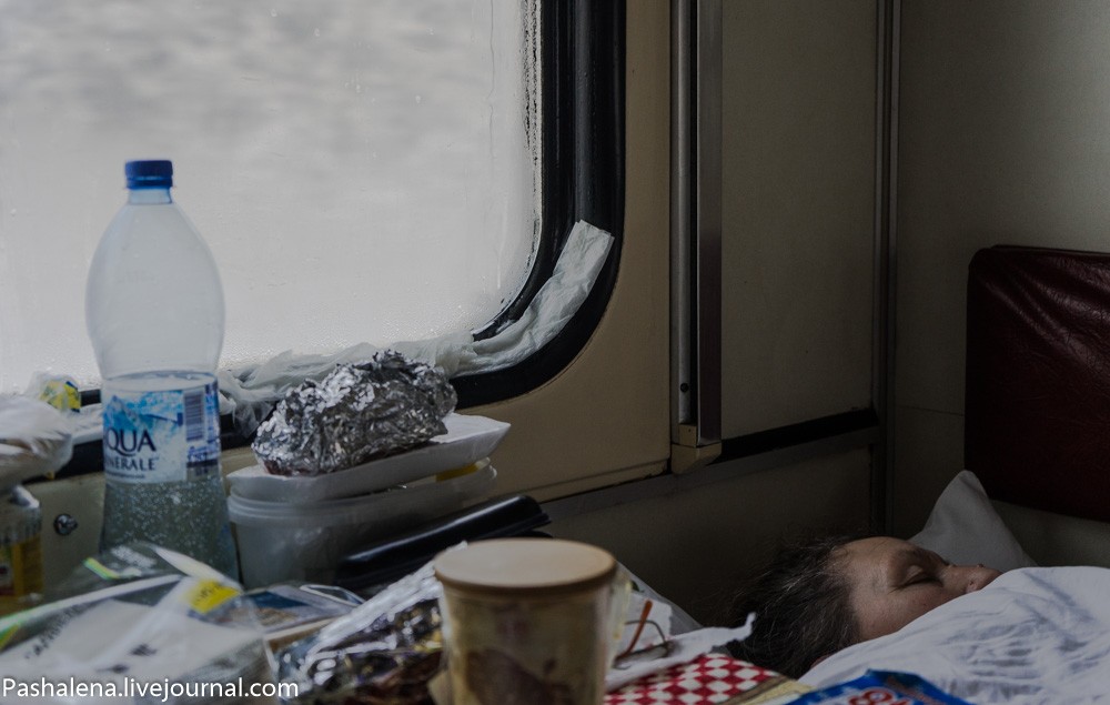 Фотография: Четверо суток в плацкарте, или 20 мифов о долгой поездке на поезде №10 - BigPicture.ru