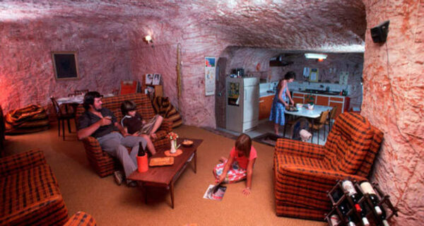 Изгнанники солнца — о городке Кубер-Педи, где люди живут под землей