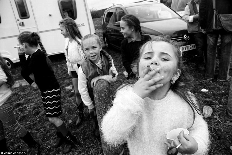 Фотография: Слишком рано повзрослевшие дети ирландских цыган №2 - BigPicture.ru