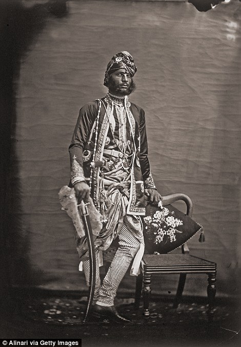Фотография: Коллекция фотографий гарема индийского махараджи, которая оставалась нетронутой более века №15 - BigPicture.ru
