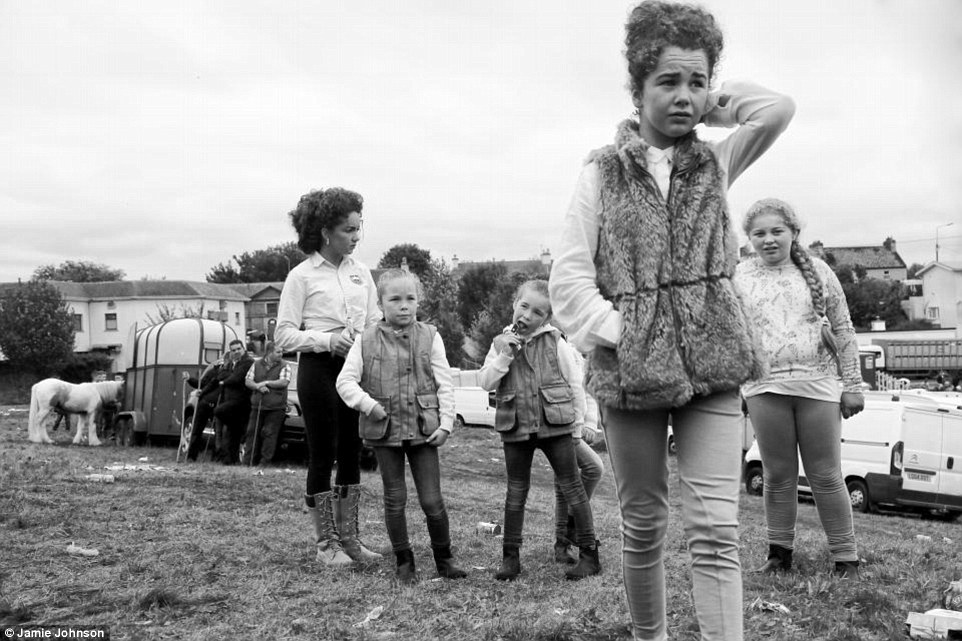 Фотография: Слишком рано повзрослевшие дети ирландских цыган №23 - BigPicture.ru