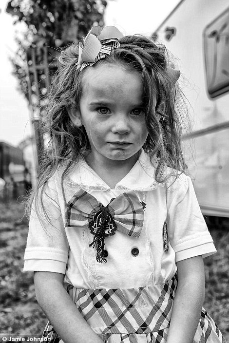 Фотография: Слишком рано повзрослевшие дети ирландских цыган №25 - BigPicture.ru
