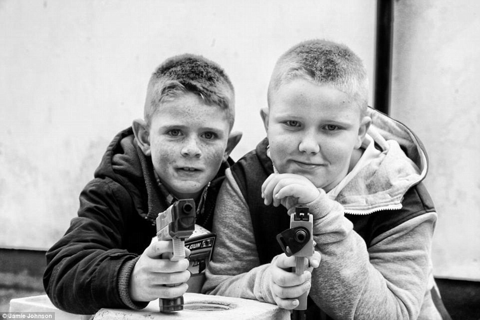 Фотография: Слишком рано повзрослевшие дети ирландских цыган №5 - BigPicture.ru