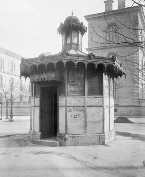 Фотография: Писсуар де Пари: удивительно продуманные для XIX века общественные туалеты Парижа №6 - BigPicture.ru