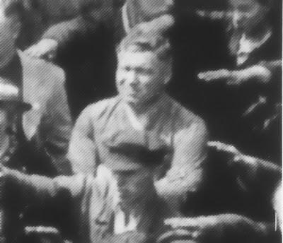 Фотография: История Августа Ландмессера — человека с фотографии, не поднявшего руку в нацистском приветствии №2 - BigPicture.ru
