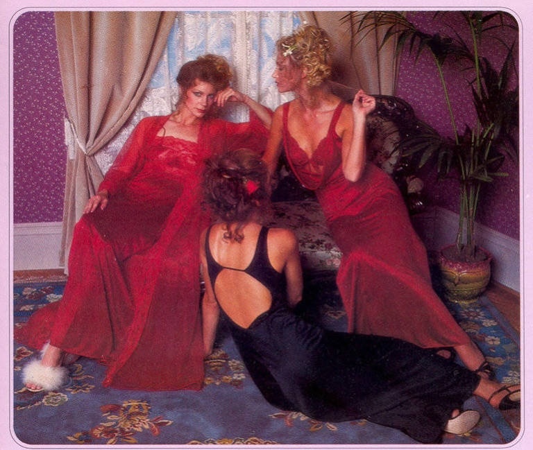 Фотография: Эволюция каталога нижнего белья Victoria's Secret №3 - BigPicture.ru