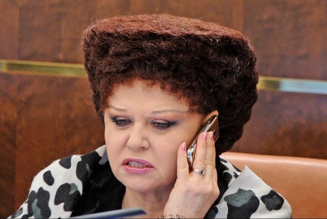 Фотография: Судья из Украины взорвала интернет своим макияжем, но на этом история не заканчивается №6 - BigPicture.ru