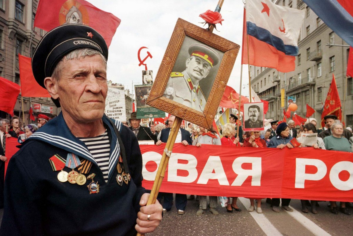 Фотография: Как выглядела Россия в первые 10 лет после развала СССР №29 - BigPicture.ru