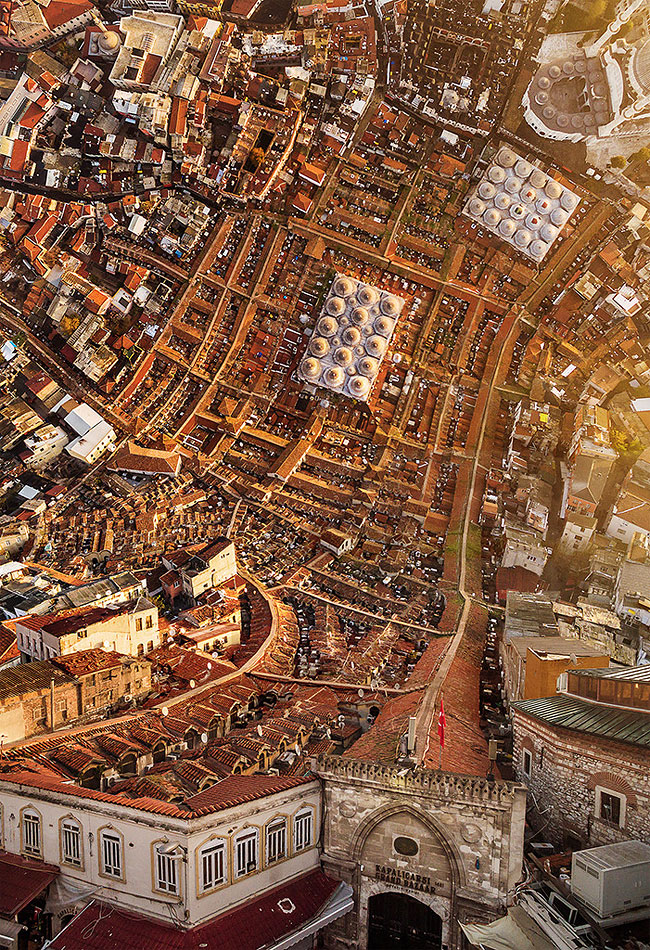 Фотография: Оригами 80-го уровня: турецкий фотограф сгибает города №3 - BigPicture.ru