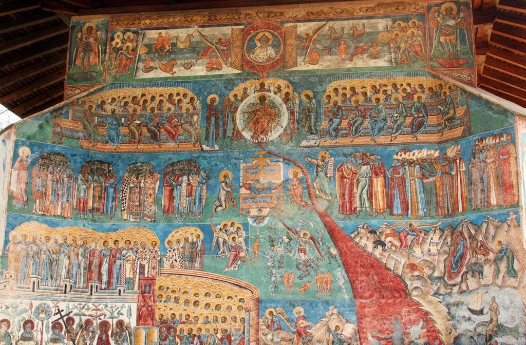 Фотография: Монастыри в Румынии, где удивительные фрески — не внутри, а снаружи №10 - BigPicture.ru