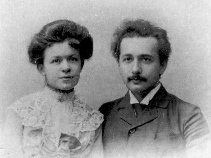 Фотография: Теория издевательства: чего натерпелись жены Альберта Эйнштейна №2 - BigPicture.ru
