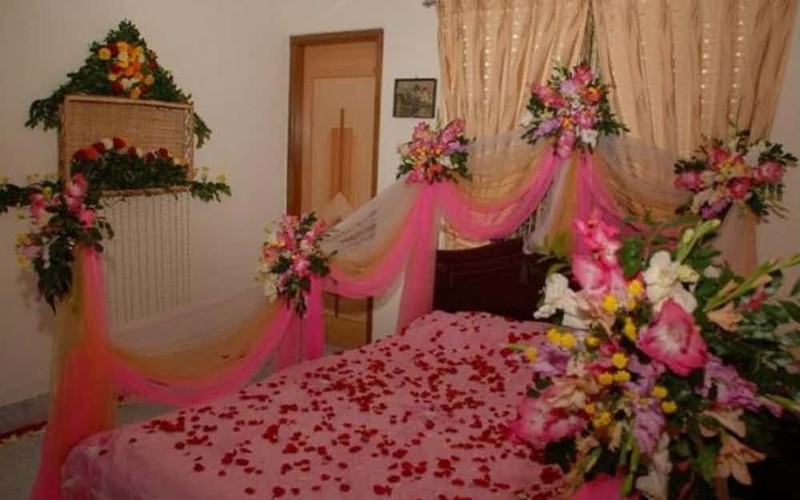 Фотография: 7 диковатых традиций первой брачной ночи в странах третьего мира №3 - BigPicture.ru