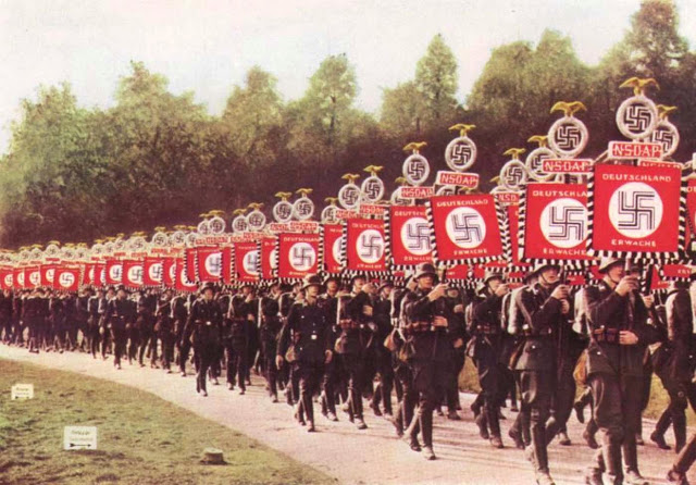 Фотография: Нацистская Германия на цветных фото Хуго Йегера — личного фотографа Гитлера №2 - BigPicture.ru