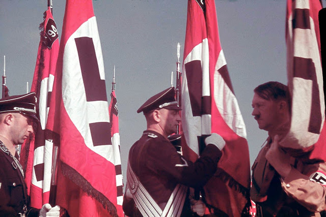 Фотография: Нацистская Германия на цветных фото Хуго Йегера — личного фотографа Гитлера №14 - BigPicture.ru