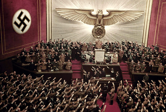 Фотография: Нацистская Германия на цветных фото Хуго Йегера — личного фотографа Гитлера №3 - BigPicture.ru