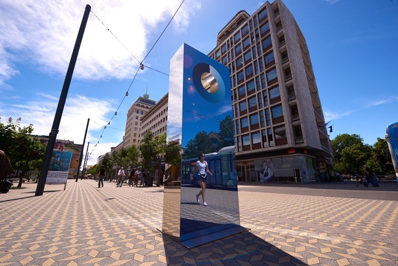 На улицах Любляны есть прибор, измеряющий, какое небо голубое
