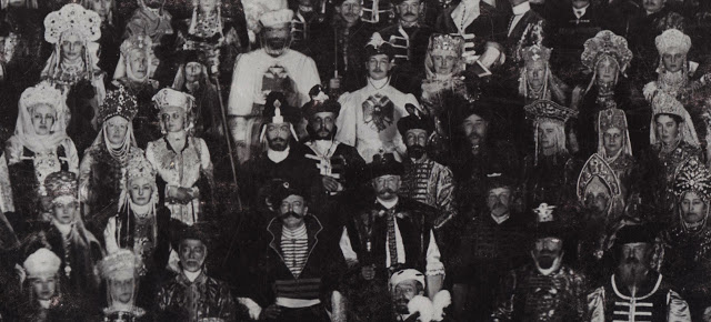 Костюмированный бал 1903 года &mdash; самый известный маскарад последнего императора России