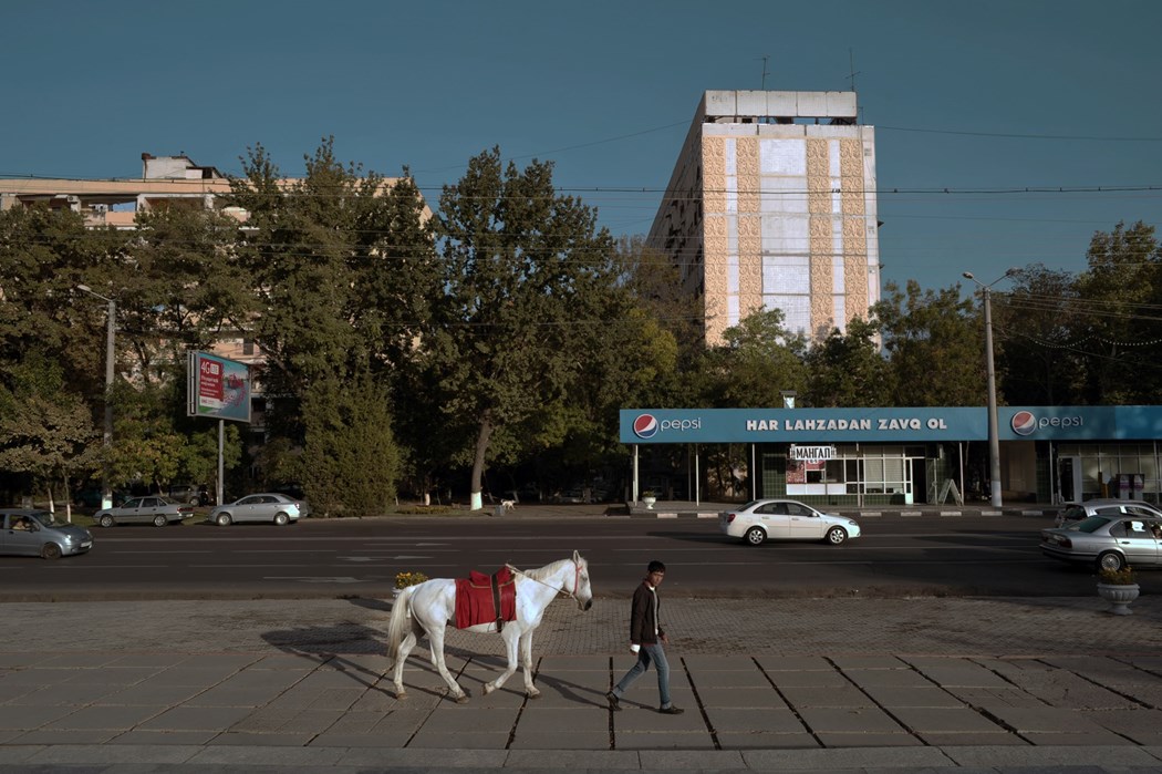 Фотография: Юноши и девушки Ташкента — одного из самых 