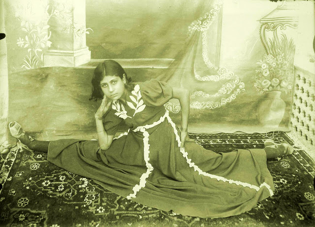 Фотография: Как менялись лица иранских женщин 1920-1950-х годов №7 - BigPicture.ru