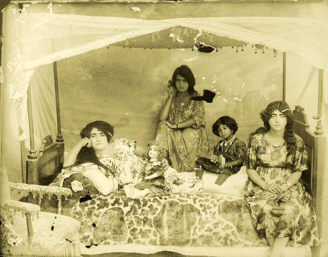 Фотография: Как менялись лица иранских женщин 1920-1950-х годов №8 - BigPicture.ru