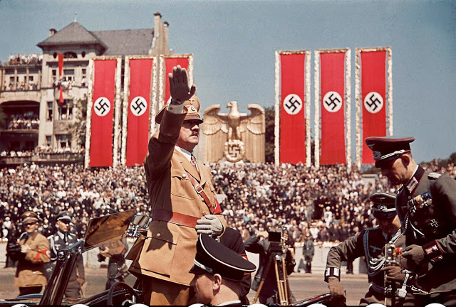 Фотография: Нацистская Германия на цветных фото Хуго Йегера — личного фотографа Гитлера №8 - BigPicture.ru