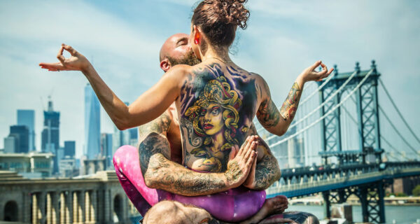 Гармония посреди мегаполиса: йога в большом городе