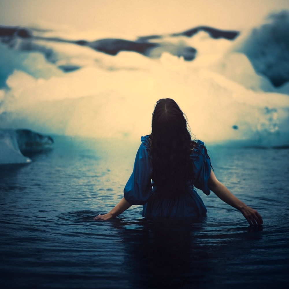 Фотография: Мрачная сказка на фоне холодных пейзажей Исландии №18 - BigPicture.ru
