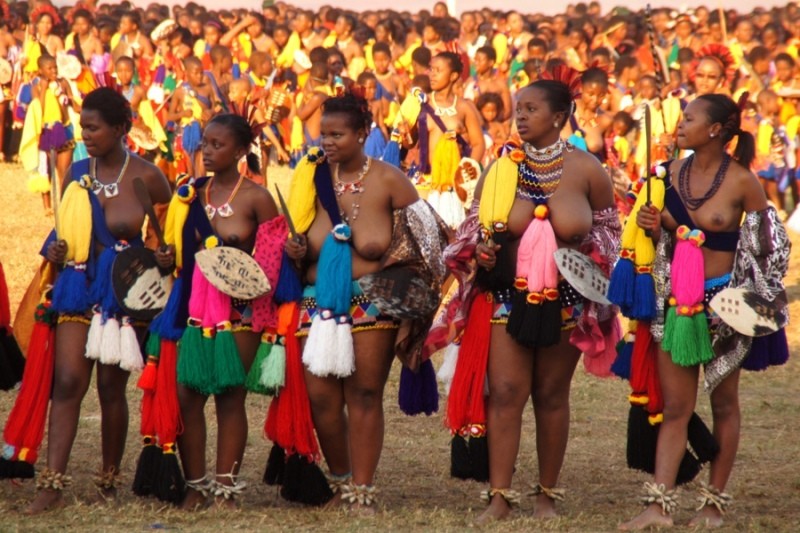 Фотография: Король выбирает: ежегодный парад девственниц в Свазиленде №10 - BigPicture.ru