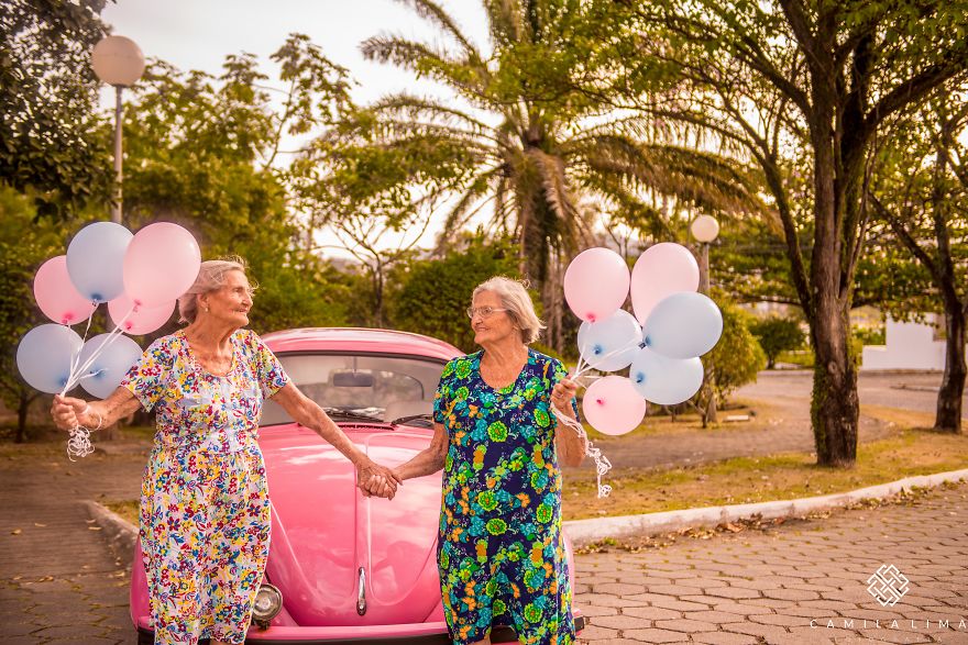 Фотография: Близнецы из Бразилии отмечают 100-летний юбилей жизнерадостной фотосессией №12 - BigPicture.ru