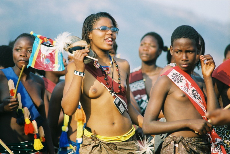 Фотография: Король выбирает: ежегодный парад девственниц в Свазиленде №9 - BigPicture.ru