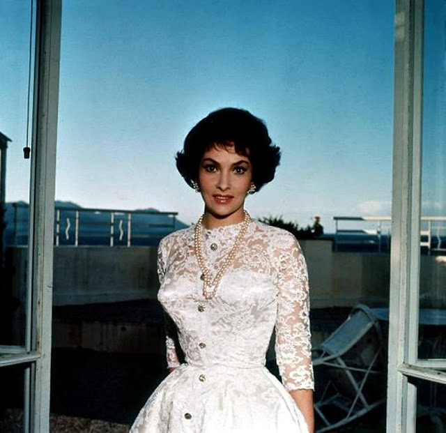 Фотография: Самая красивая женщина 1960-х по прозвищу Большой Бюст — Джина Лоллобриджида №14 - BigPicture.ru